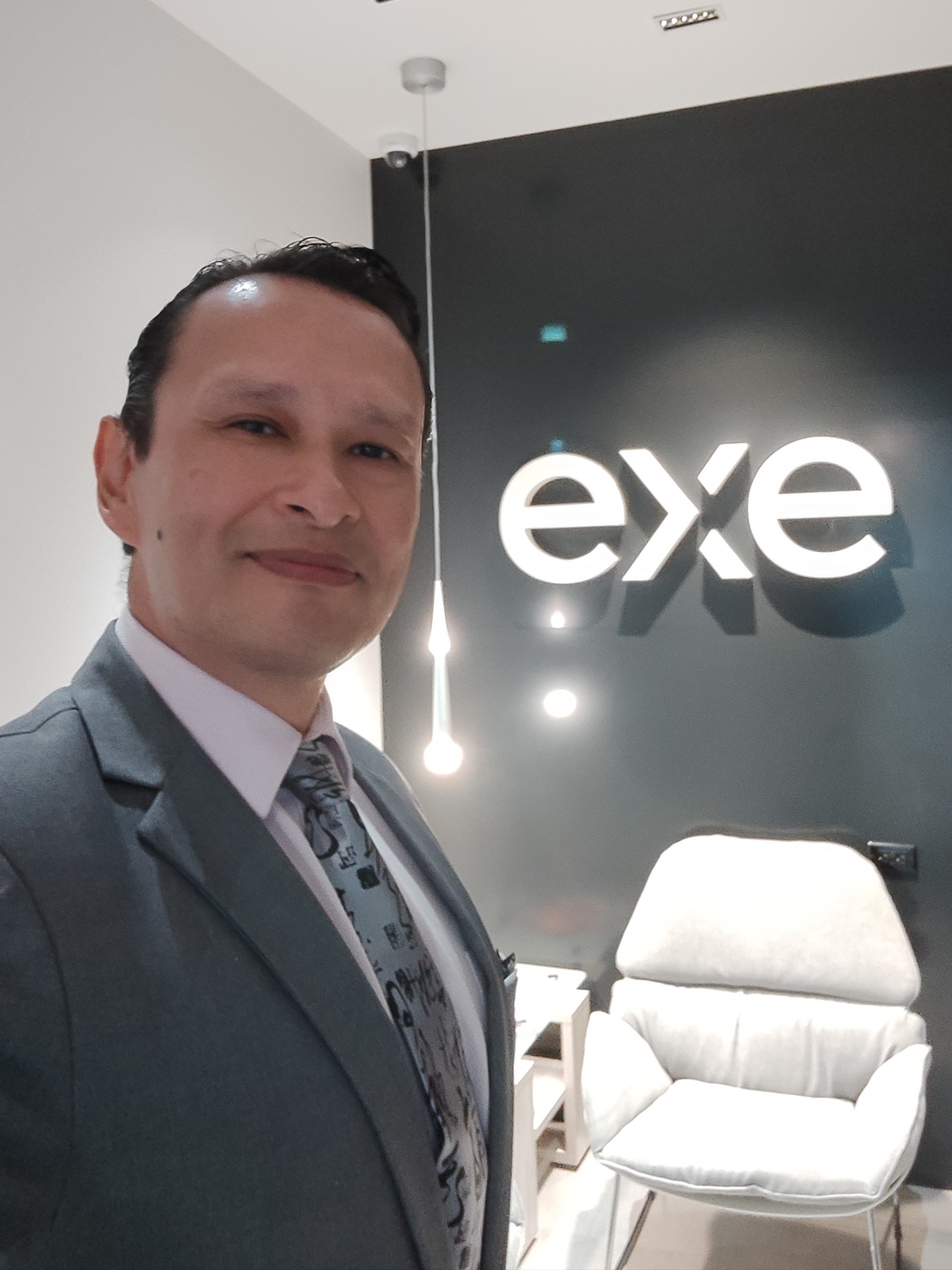Inicio de consultoría independiente en Exe Constructora, septiembre 2023